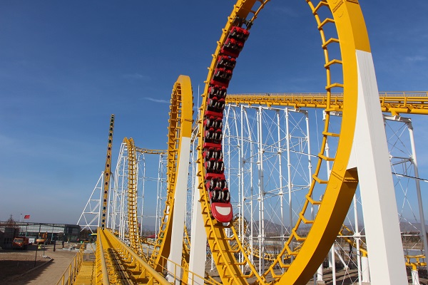 6 loop amusement park coaster ride